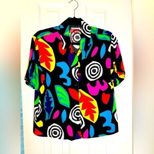 Hot Topic STRANGER THINGS 80s Print Eleven’s Shirt - Sz SM